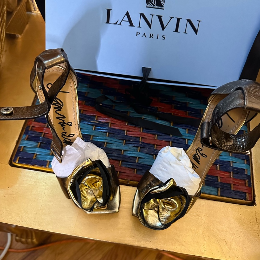 Gold Lanvin Heels 37 - Picture 3 of 7
